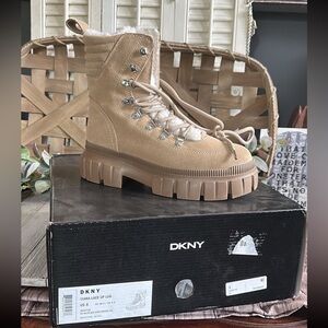 DNKY CIARA lace up lug sole fur boots